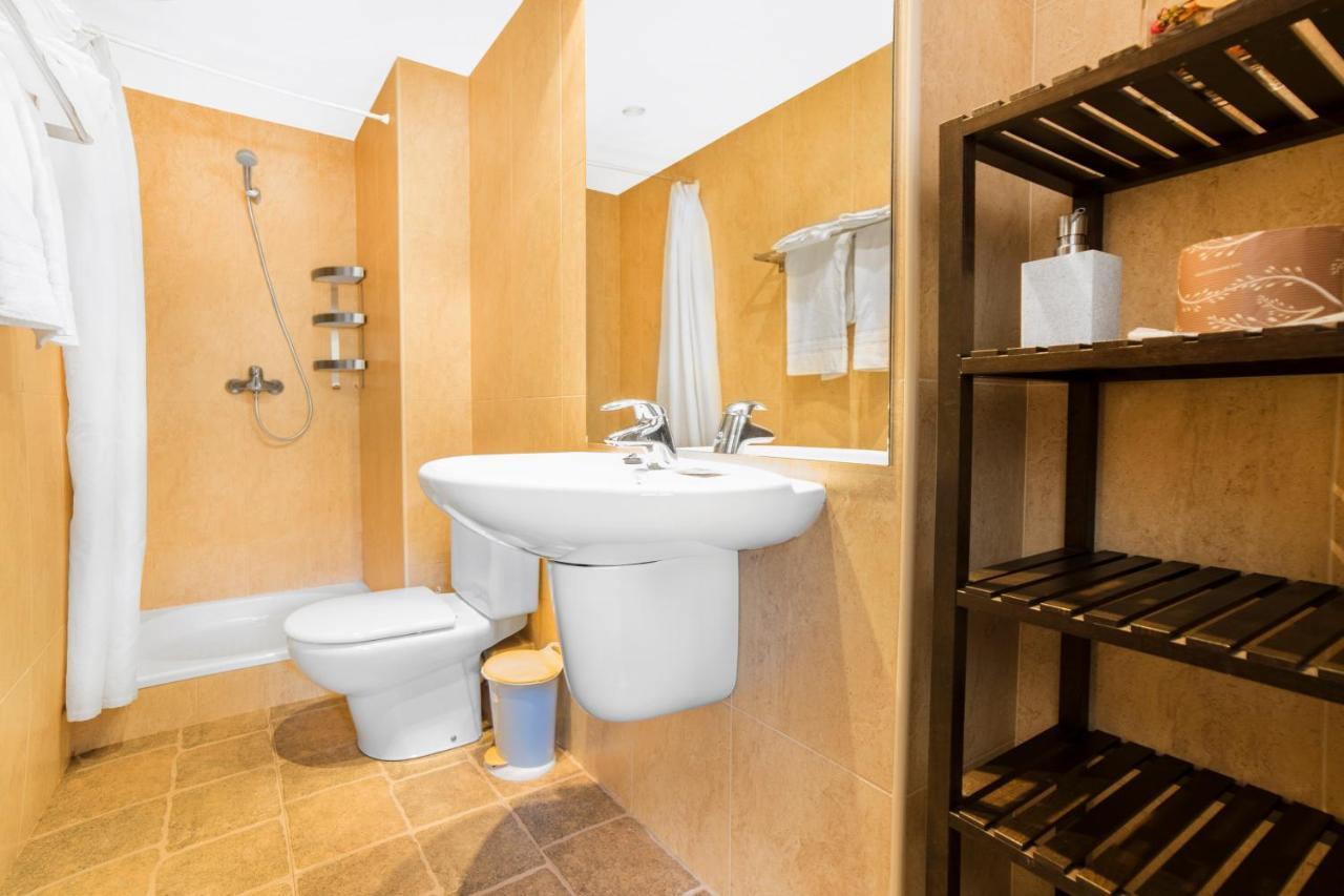 Apartaments Esquirol Ель-Тартер Екстер'єр фото