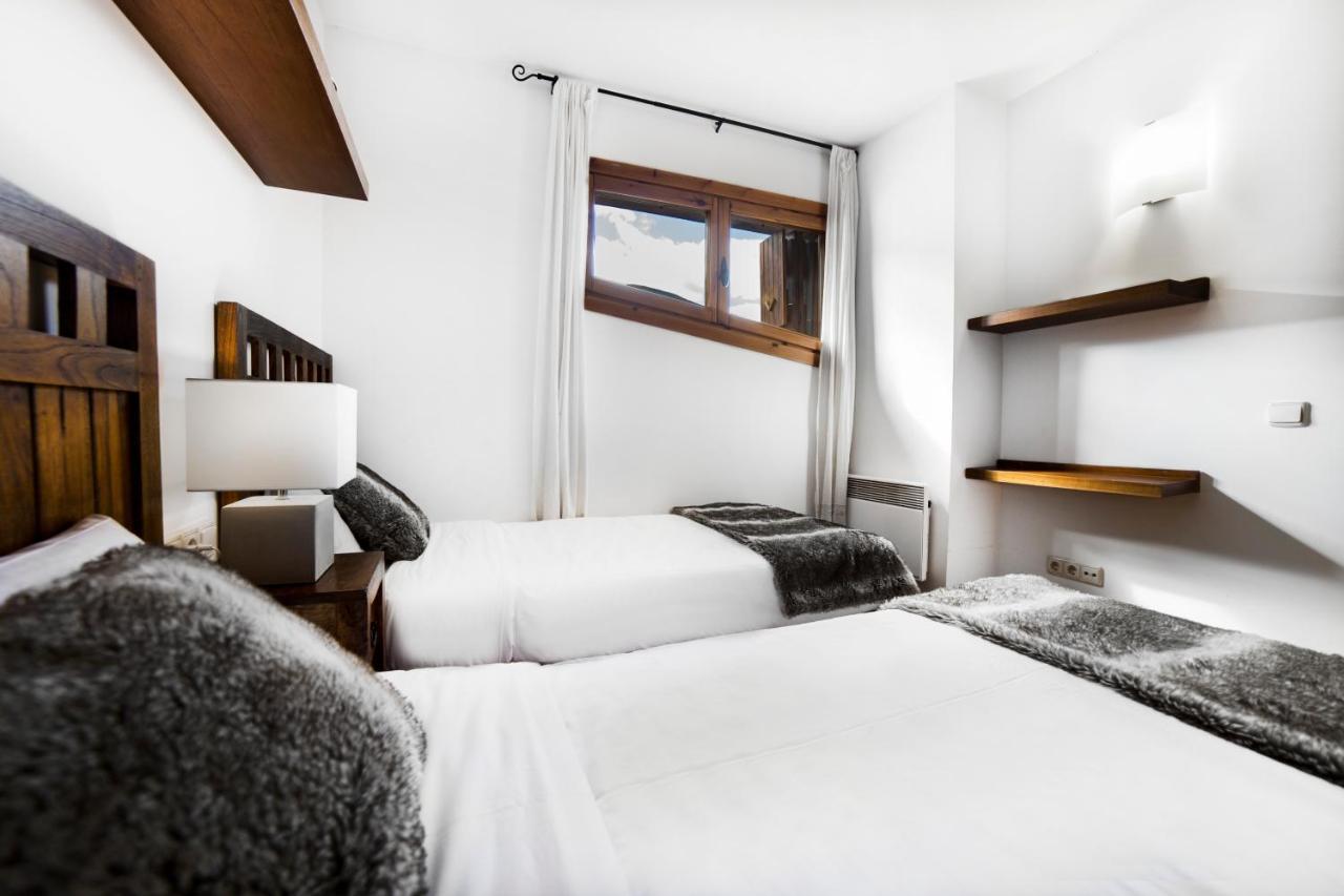Apartaments Esquirol Ель-Тартер Екстер'єр фото
